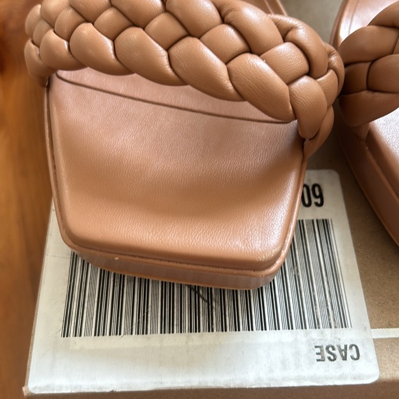 Never worn! DOLCE VITA ASHBY SANDAL in CARAMEL STELLA size 10 - Picture 6 of 6